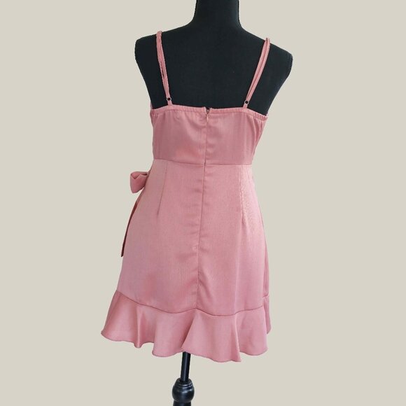 NWT!  Altar'd State Britta Dress in Dusty Mauve, Size Small - Picture 3 of 5